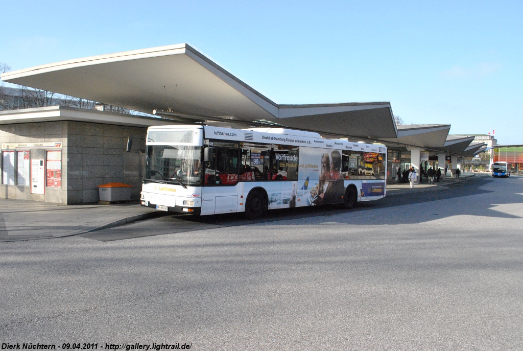 2428 (HH HN 2428) · [U] Wandsbek Markt