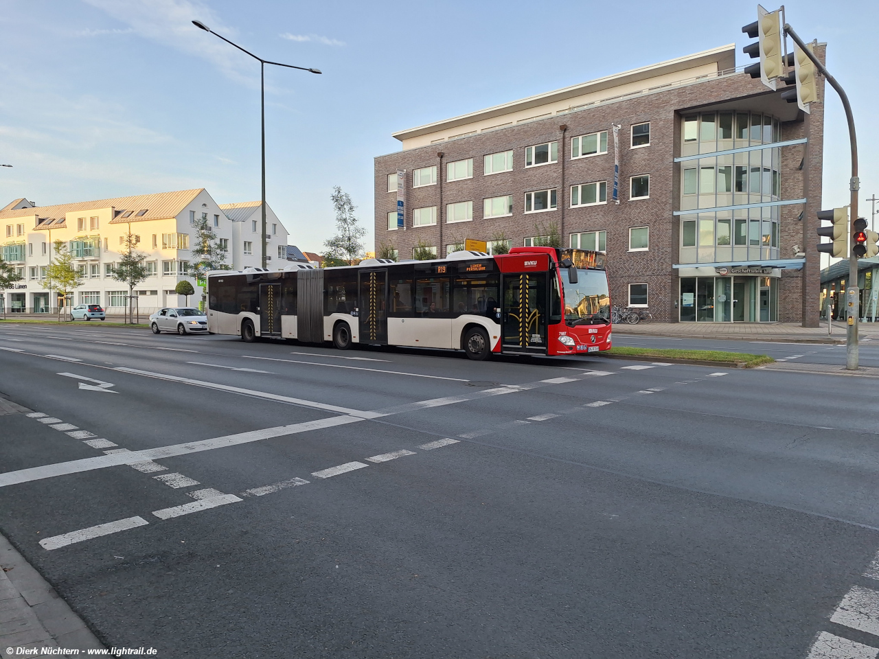 7857 (UN VR 2049) · Lünen ZOB / Hbf