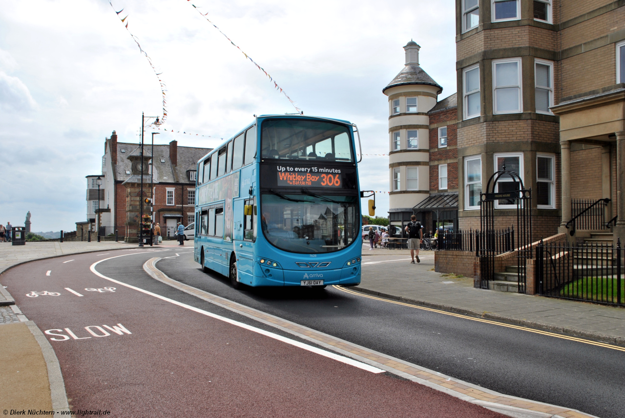 7628 (YJ61 OAY) · Tynemouth Village