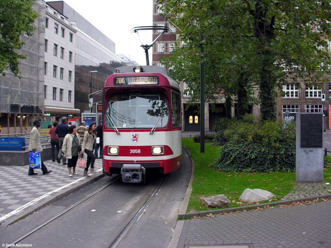 3058 · Heinrich-Heine-Allee