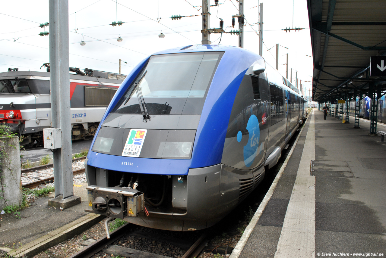 X 73792 · Gare du Havre