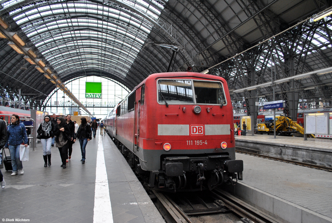 111 195-4 · Frankfurt am Main Hbf