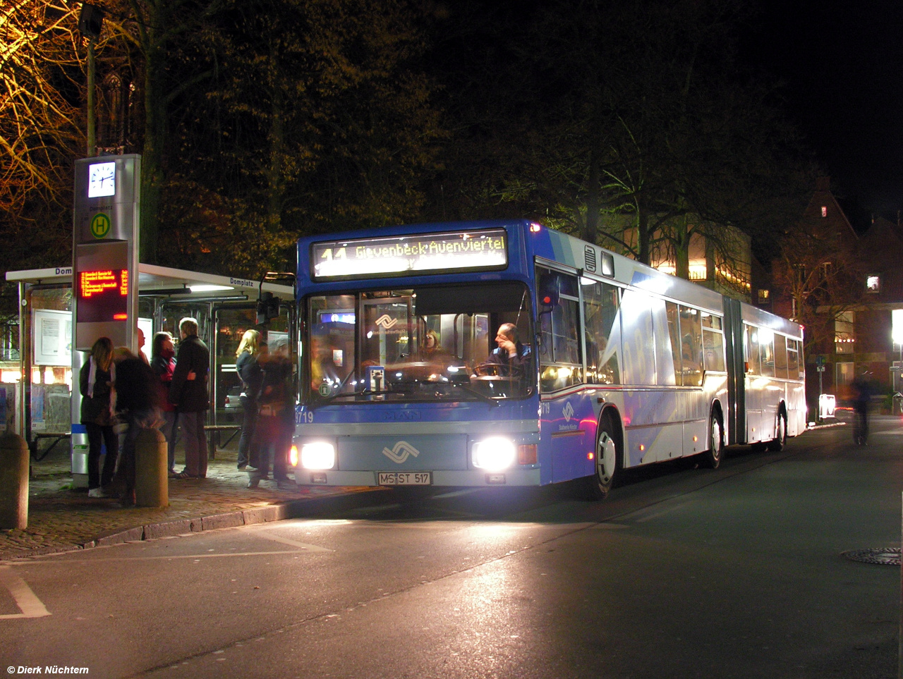 9719 (MS ST 517) Domplatz