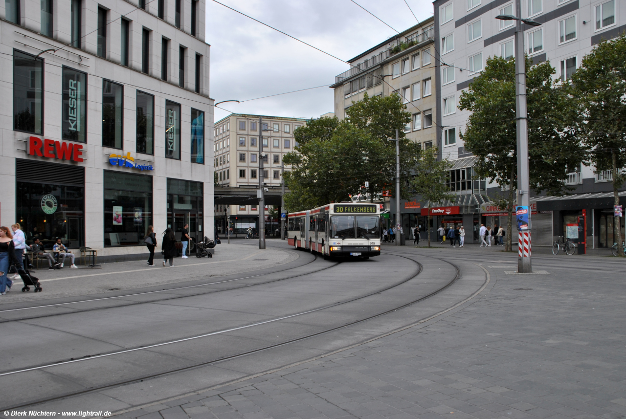 919 (HB NE 791H) · Bremen Hauptbahnhof