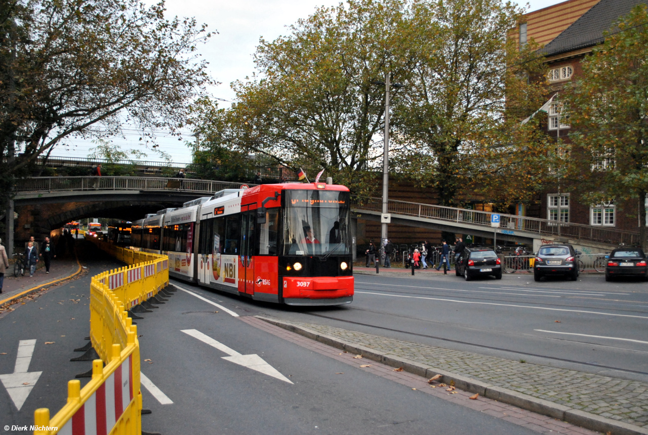 3037 auf der Gustav-Deetjen-Allee