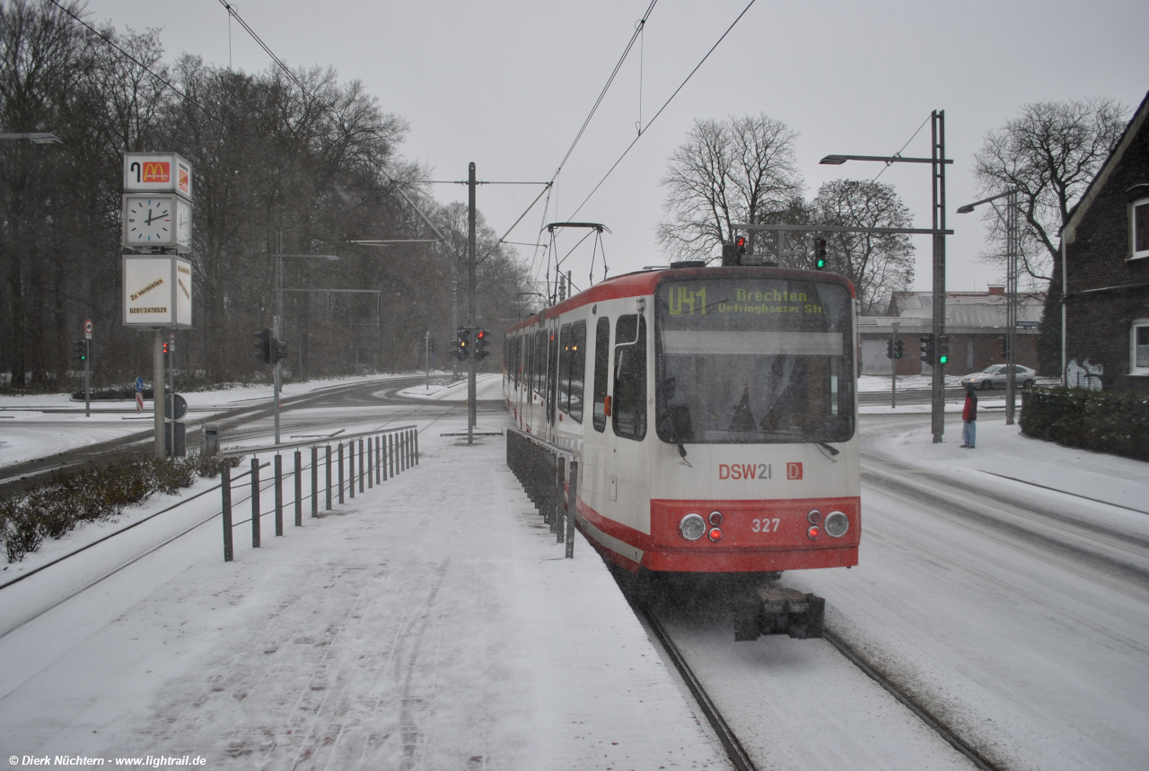 327 · Grävingholz