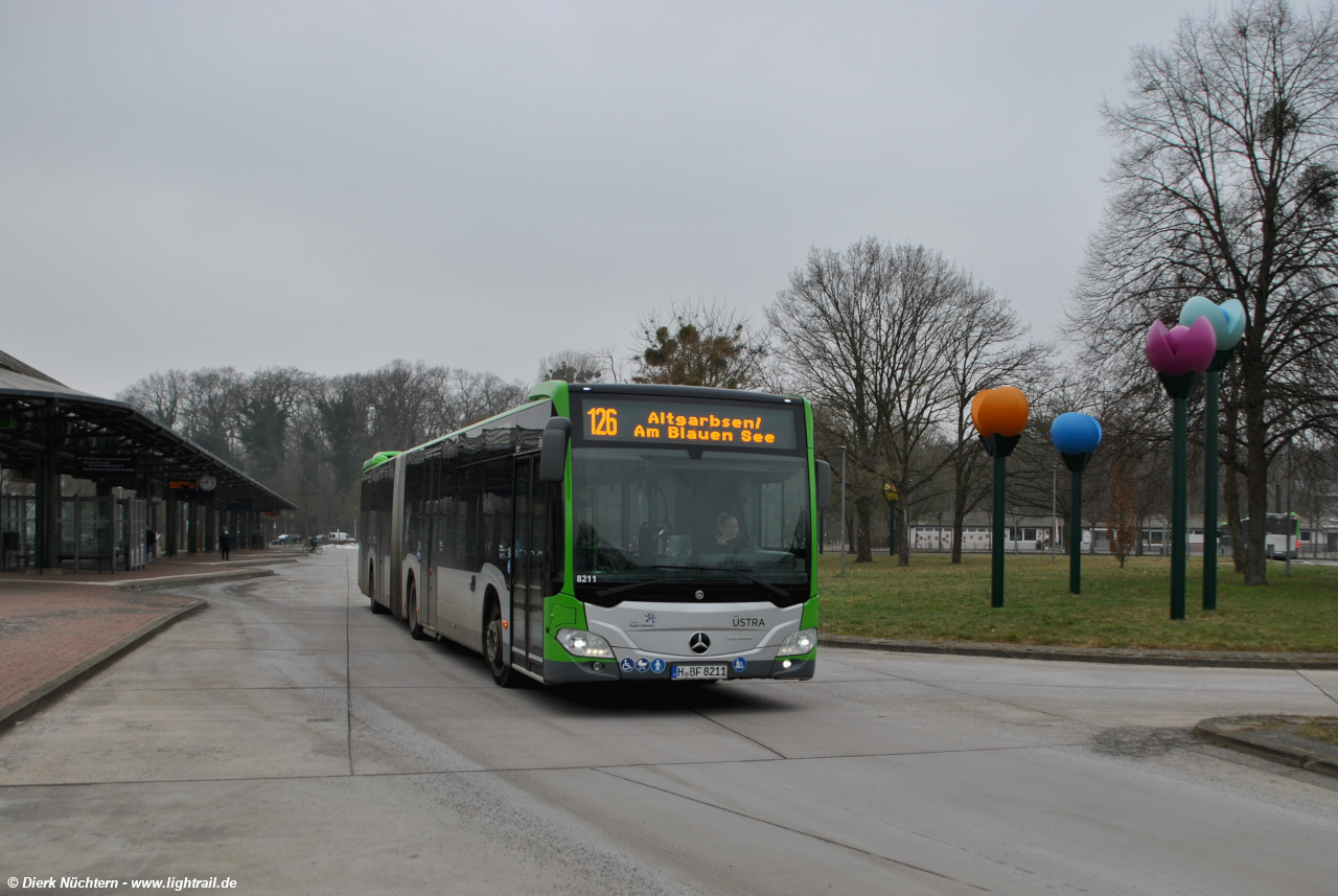 8211 (H BF 8211) · Stöcken [U]