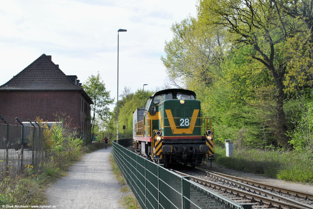 DE 28 · Bahnübergang Tankweg