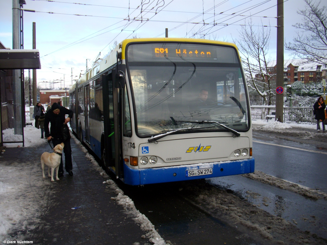 174 (SG SW 274) · Solingen Hbf