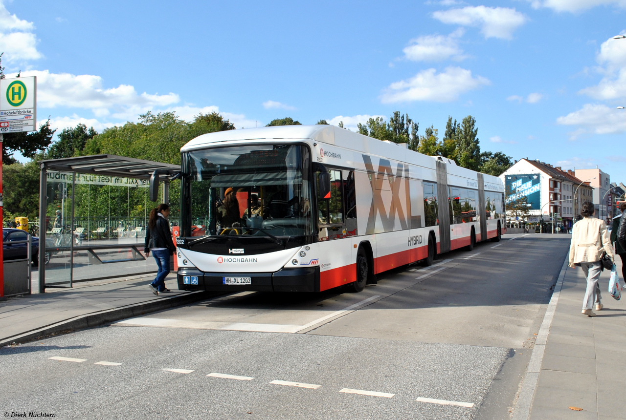 9202 (HH XL 1202) · [U] Hoheluftbrücke