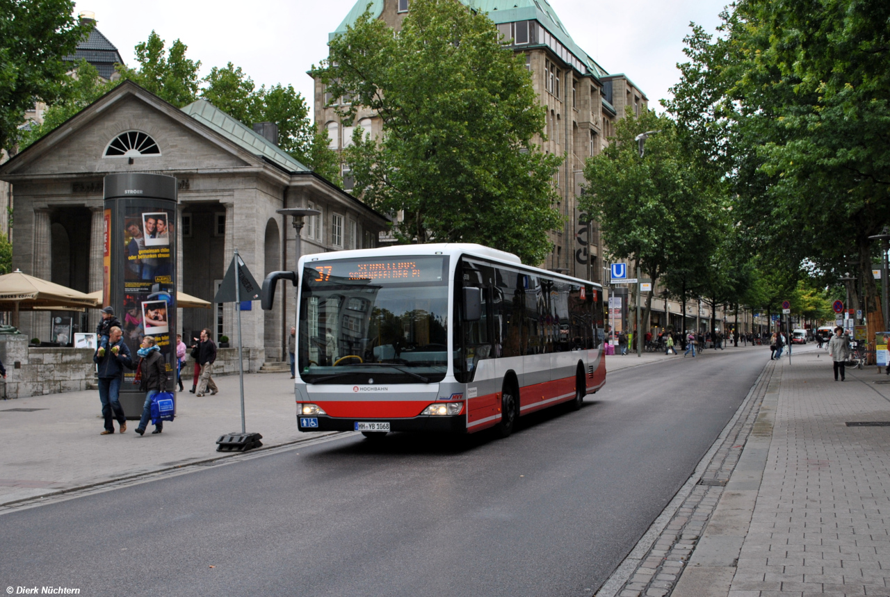 6008 (HH YB 1068) Gerhart-Hauptmann-Platz