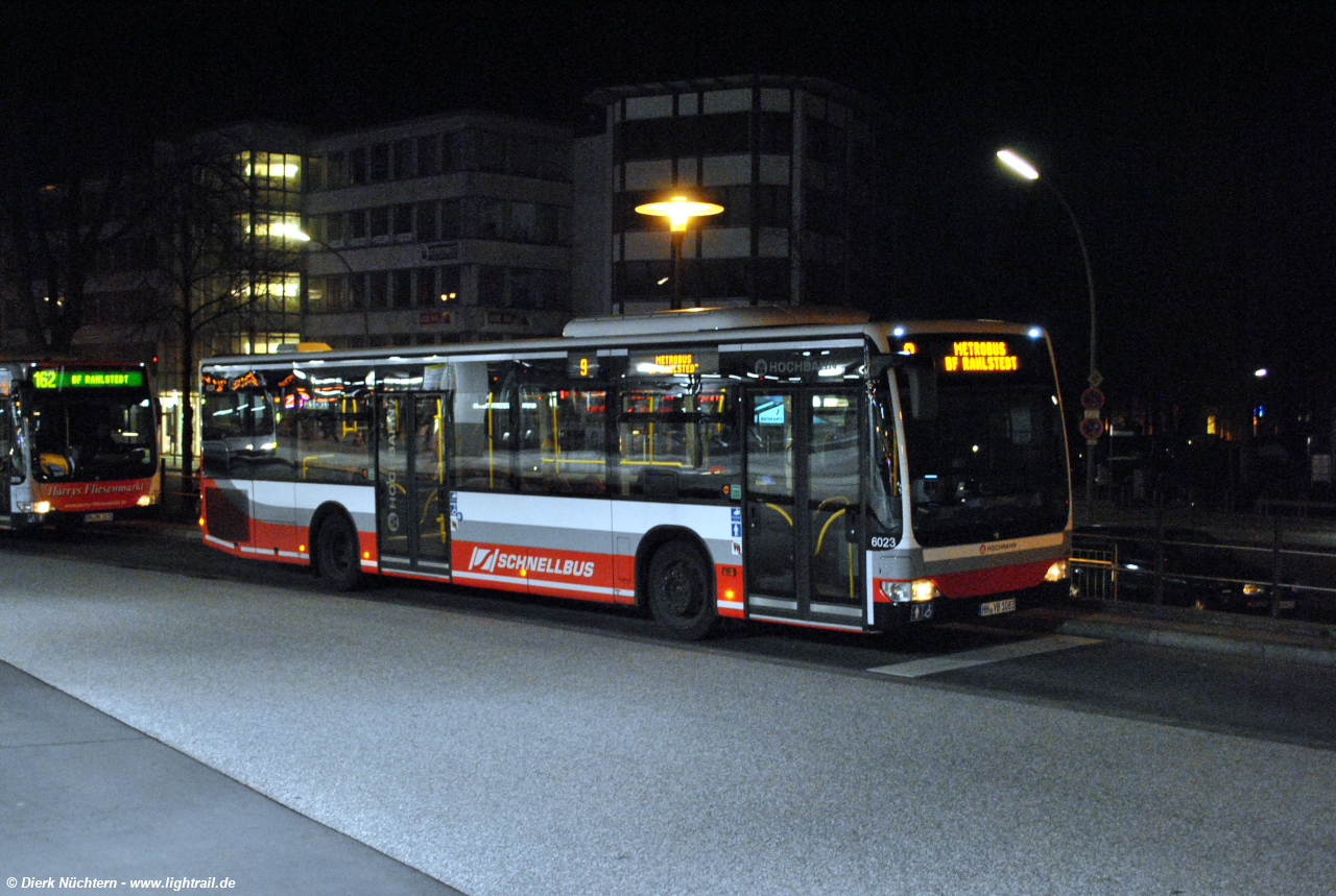 6023 (HH YB 1083) · [U] Wandsbek-Markt