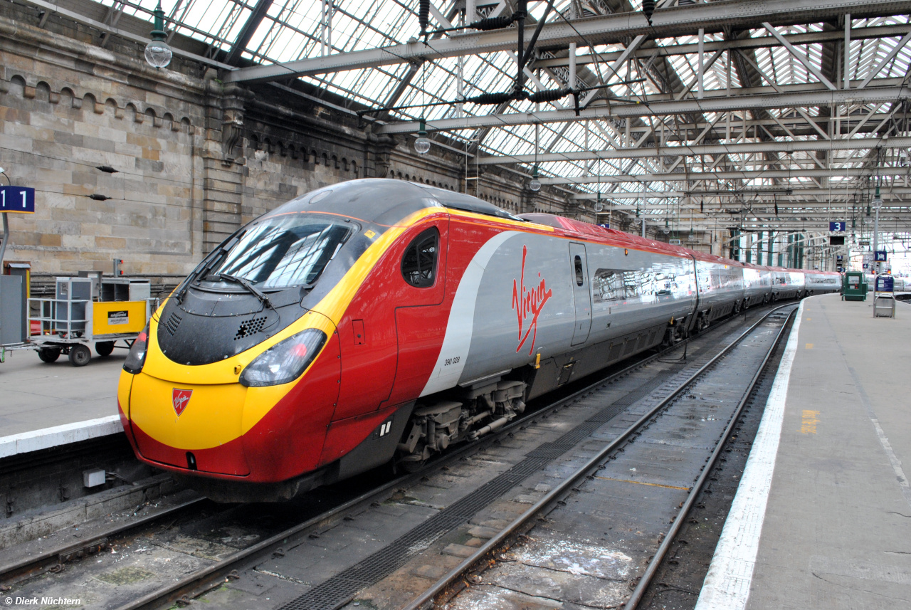 390 028 · Glasgow Central