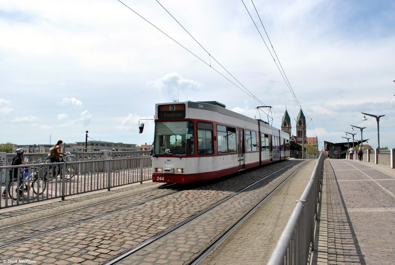 244 · Freiburg Hbf