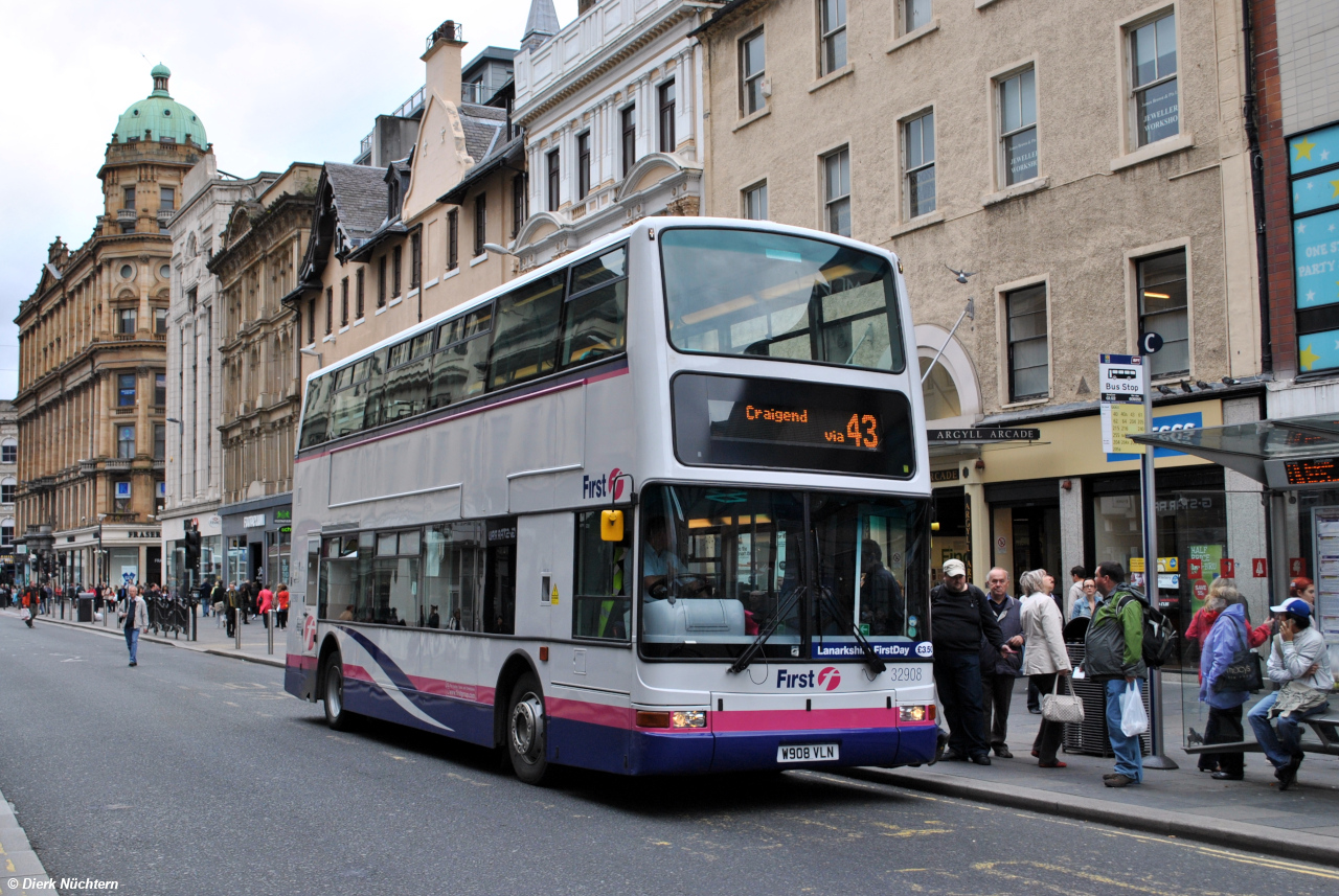 32908 (W908 VLN) · Argyle Street