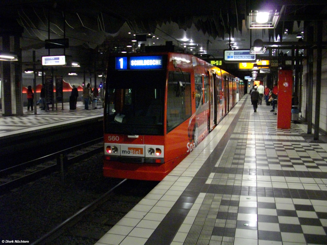 560 [U] Bielefeld Hbf