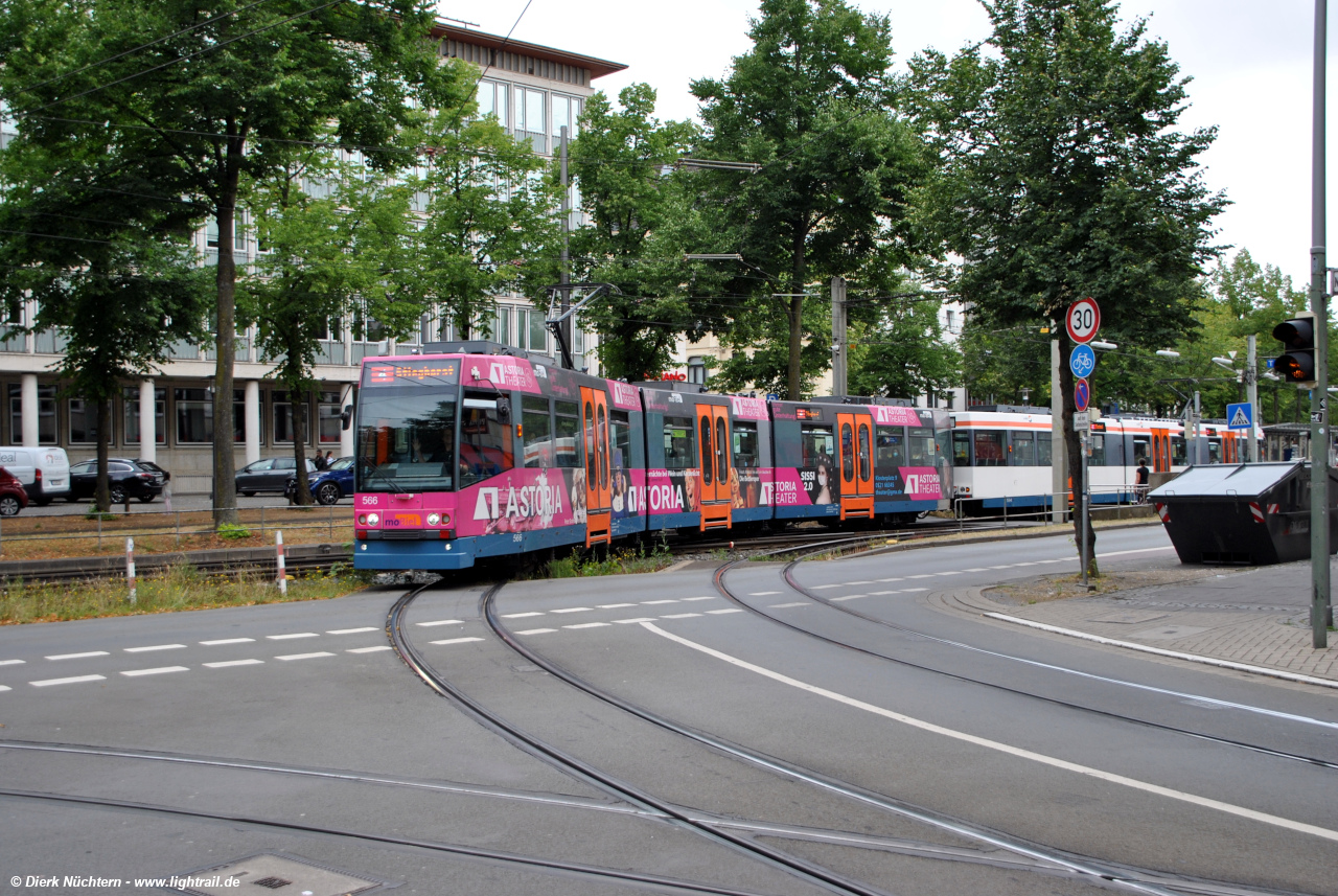 566 · Rathaus