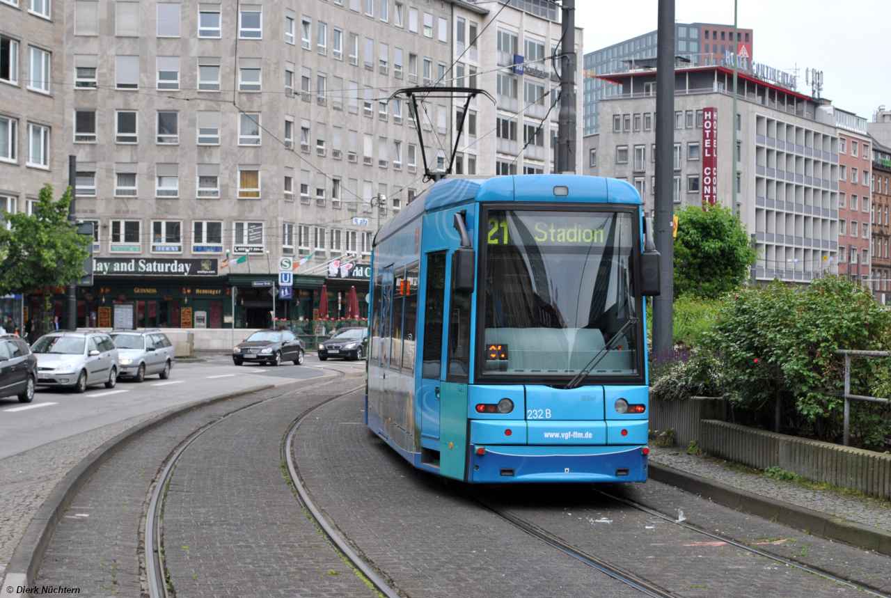 232 · Frankfurt (M) Hauptbahnhof