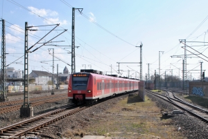 425 597-2 · Troisdorf