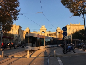 Tram am Palais Longchamp