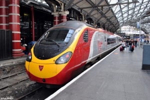 390 021 Liverpool Lime Street