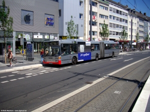 9915 (BN SW 4333) · B.-von-Suttner-Platz [U]