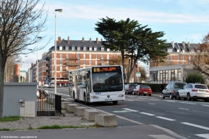 560 (BR 674 VN) · O. Niemeyer